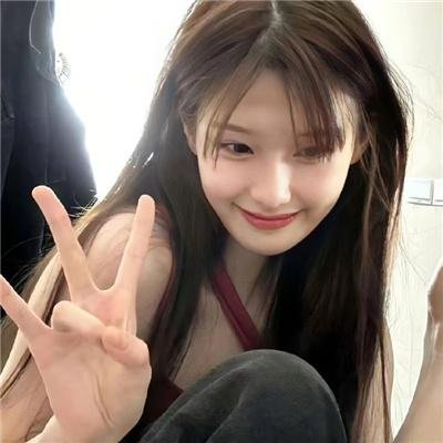 黑夜中的玻璃人偶